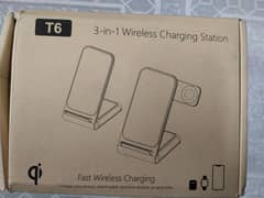 New 3 in 1 iPhone or Samsung Wireless Smart Charger