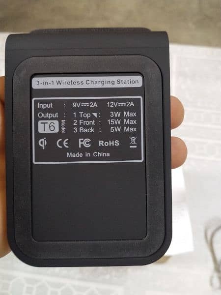 New 3 in 1 iPhone or Samsung Wireless Smart Charger 5