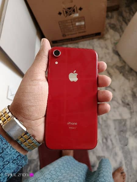 Am Selling my I Phone Xr Non Pta 2