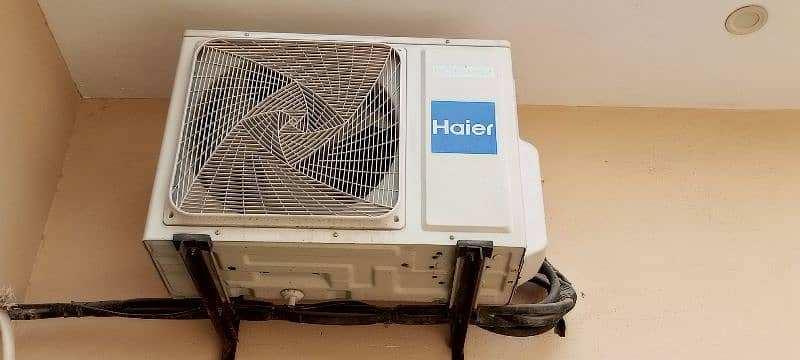 Haier 1.5 ton DC Invertor Heat & Cool urgent sale 2