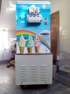 Ice Cream Maker Machine