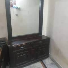 dressing table with mirror 0
