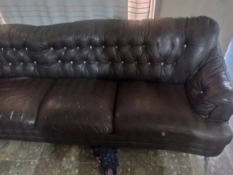 sofa set 5 seater in Good condition 0