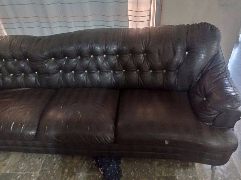 sofa set 5 seater in Good condition 1