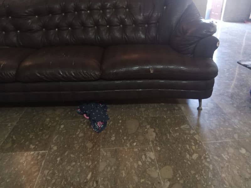 sofa set 5 seater in Good condition 2