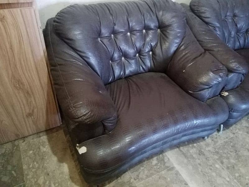 sofa set 5 seater in Good condition 9
