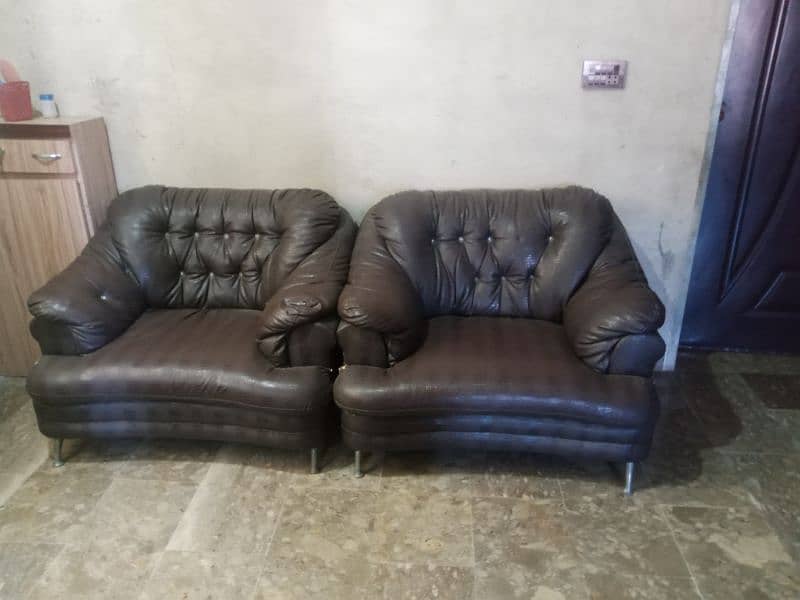sofa set 5 seater in Good condition 11