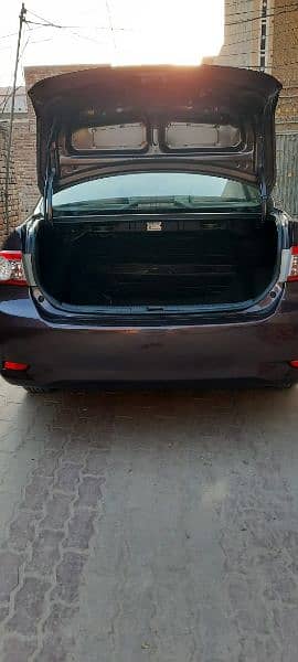 Toyota Corolla GLI 2013 limited edition like room zero car 14