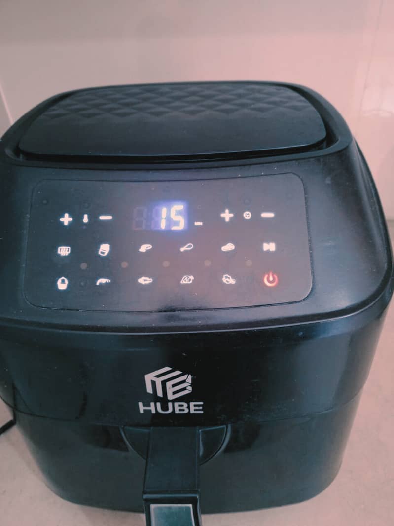 HUBE AIR FRYER FOR SALE 1