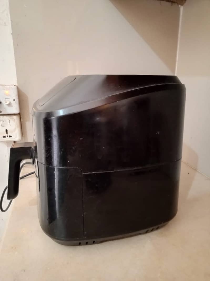 HUBE AIR FRYER FOR SALE 3