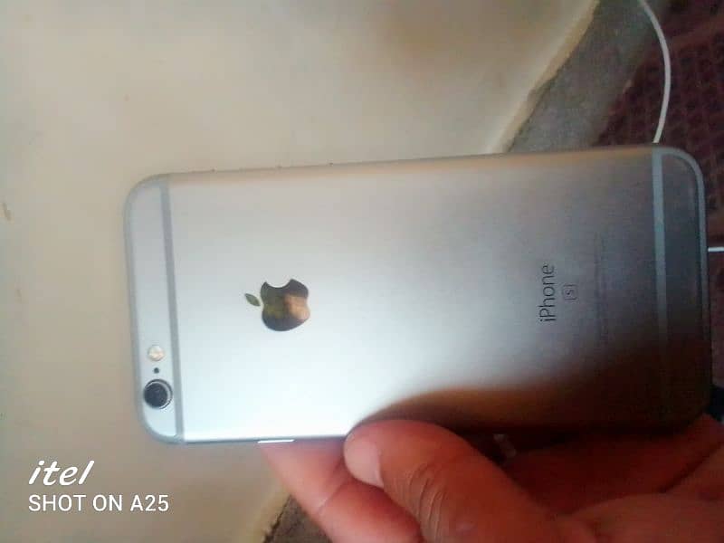 iphone 6s for sale by pas Whatsapp 03185760302 2