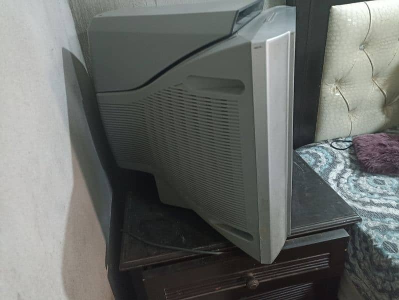 Sony TV for sale 2