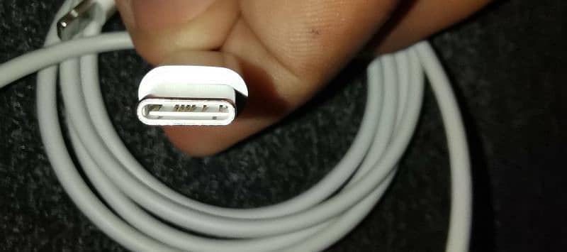 20W iPhone Original Adaptor & Cabel Came From Germany With iPhone 13 4