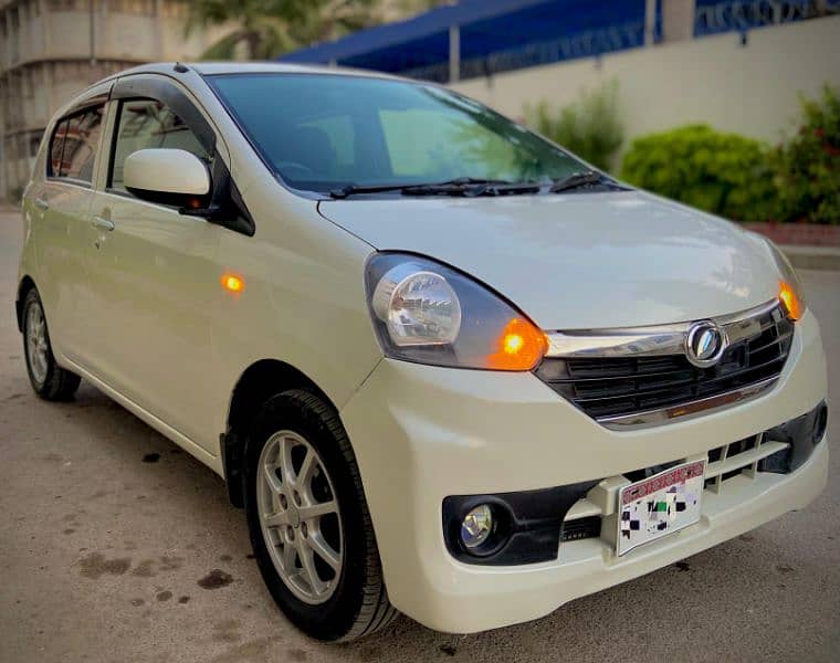 Daihatsu Mira 2014 Reg. 2016 Pearl white Color original condition 1