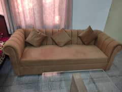 5 seater sofa set with table
