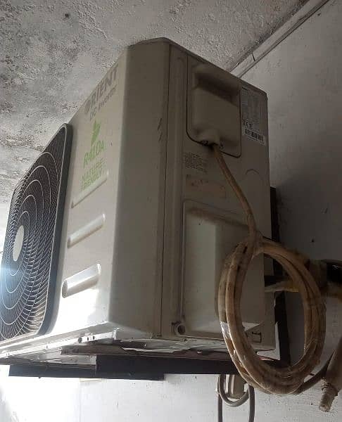 orient  DC inverter 1.5 ton Used in good condition 2