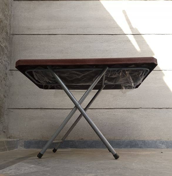 Plastic folding table Brown and Chocolate 10