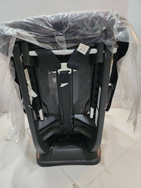 Graco Car Seat in perfect condition 3