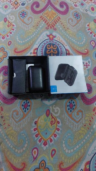 Haylou earbuds good condition used 2