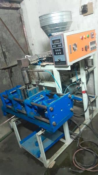 biluo molding masheen 100 gram Auto 0