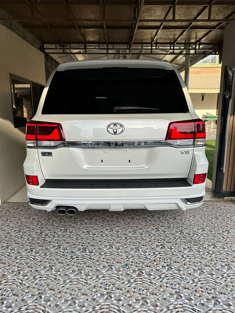 Toyota Land Cruiser ZX 2019 18
