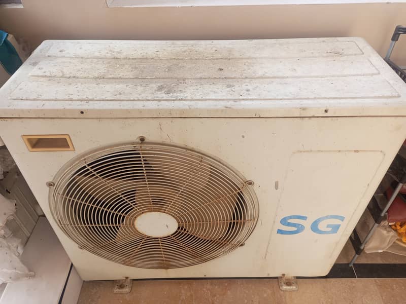 Ac SG for sale 1.5 ton running condition/ good condition 1