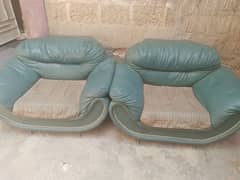 2 sofas for sell argent