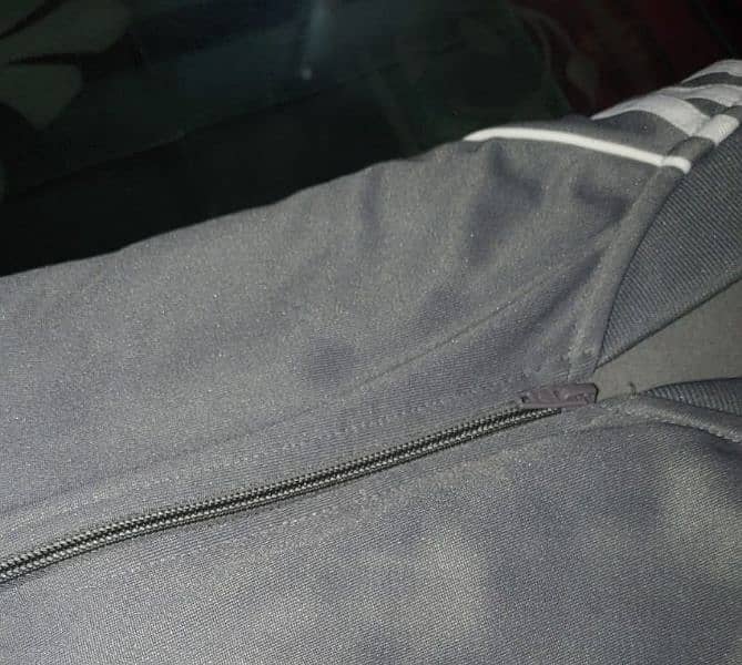 Export Tracksuit for Sale 1
