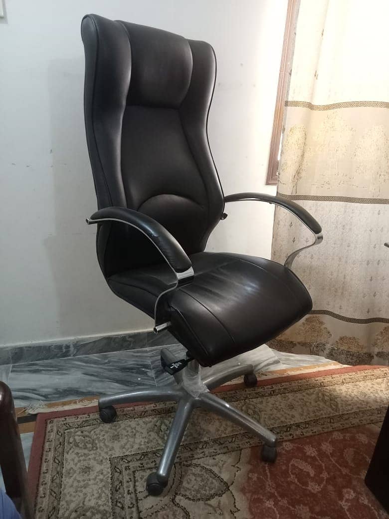 Office Chair | revolving chair | imported chair 1