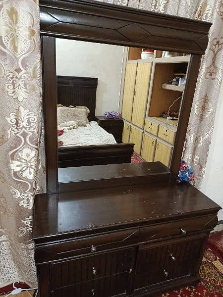 furniture for sell king size bed set dressing table  site table 6
