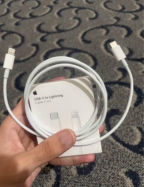 Iphone Lightning Cable 1