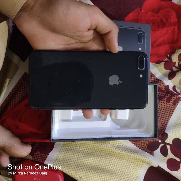 iPhone 8plus black colour mainey 2