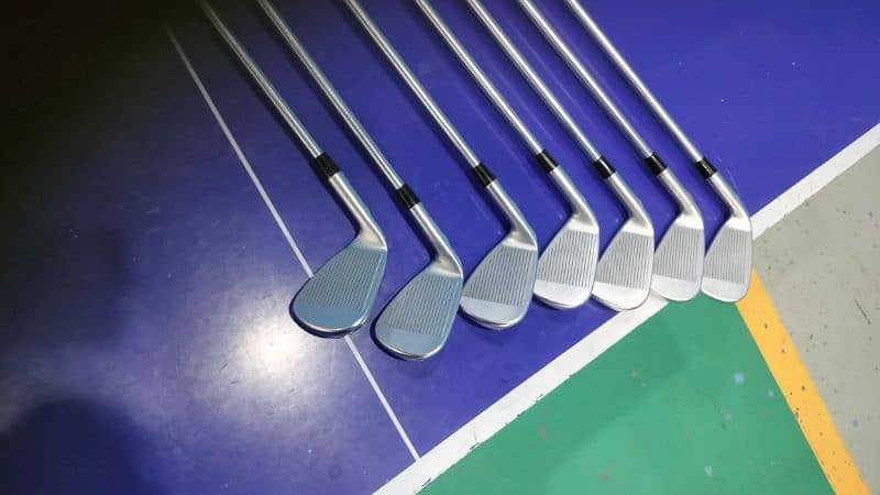 Golf irons , Ping I 123 model 7