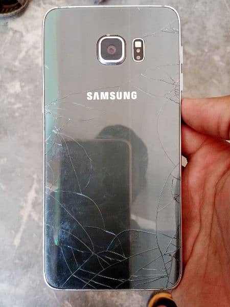 Samsung Galaxy S6 edge plus 4/32 1
