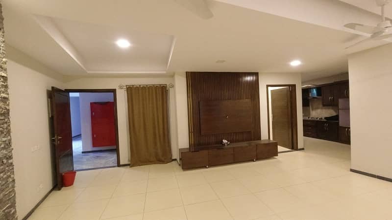 2 Bed Luxury Apartment Available For Sale In Pine Heights D-17 Islamabad. 4