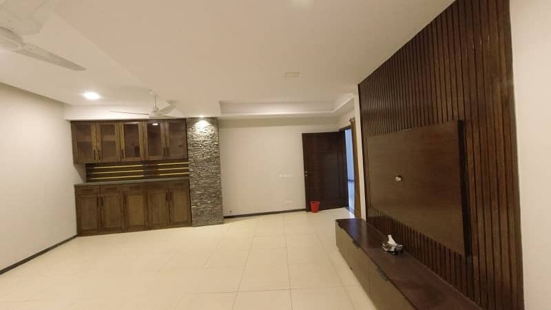 2 Bed Luxury Apartment Available For Sale In Pine Heights D-17 Islamabad. 10