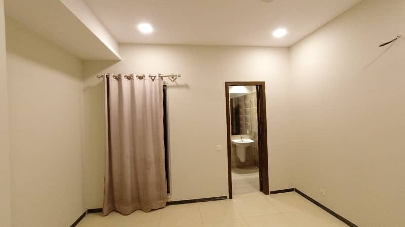 2 Bed Luxury Apartment Available For Sale In Pine Heights D-17 Islamabad. 12