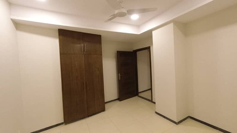 2 Bed Luxury Apartment Available For Sale In Pine Heights D-17 Islamabad. 15