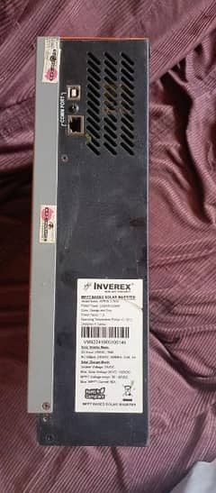 2 inverx inverter  . controller.  battry ups