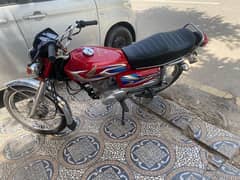 honda 125 model 21/22 good condition contact only whatsap 0