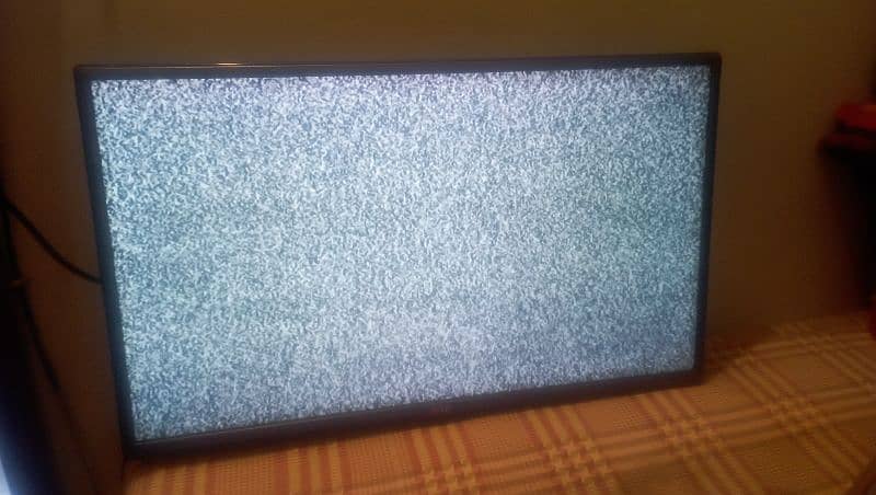 Original Lg 32 Inches Led Tv for Sale 3