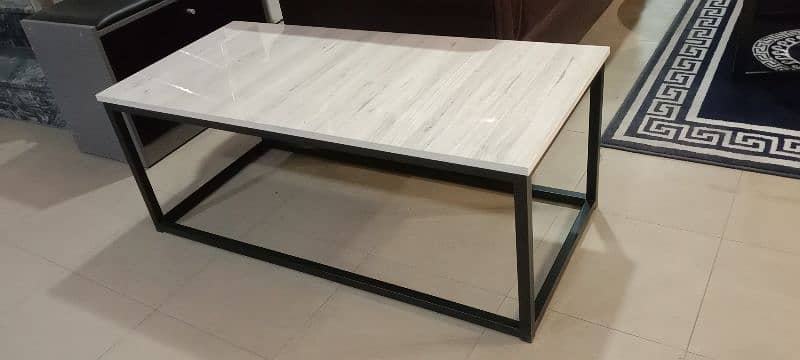 Center table/coffee table 6
