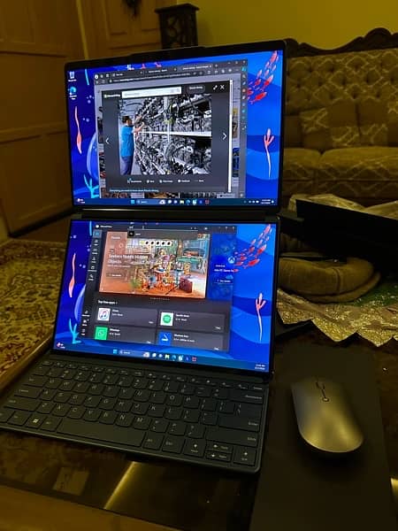 Lenovo Yoga Book 9i 13 Dual Screen OLED Touch Laptop 5