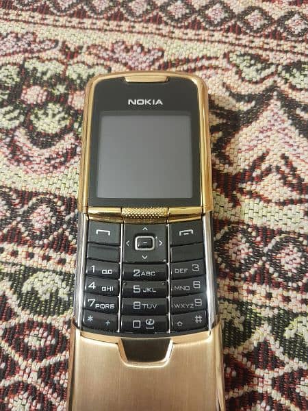 Nokia 8800 Gold mint Condition 3