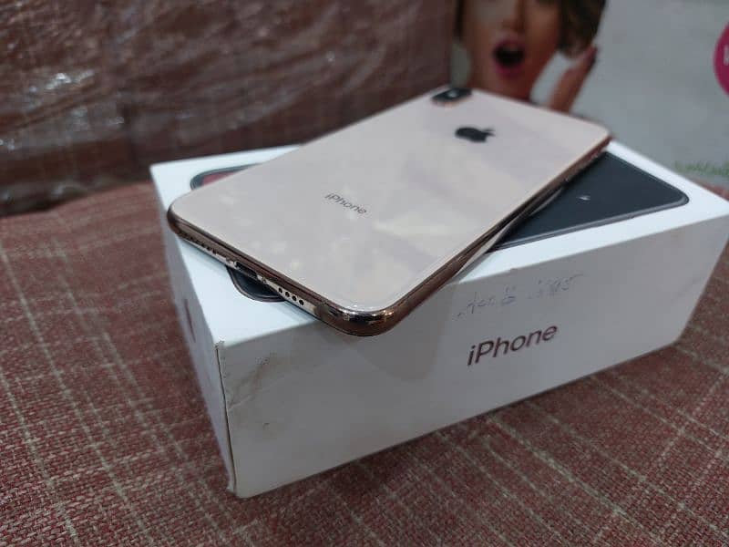iphone Xsmax 256gb dual sim Approved with box 5