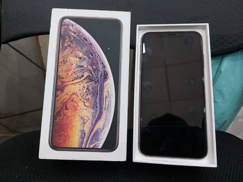 iphone Xsmax 256gb dual sim Approved with box 6