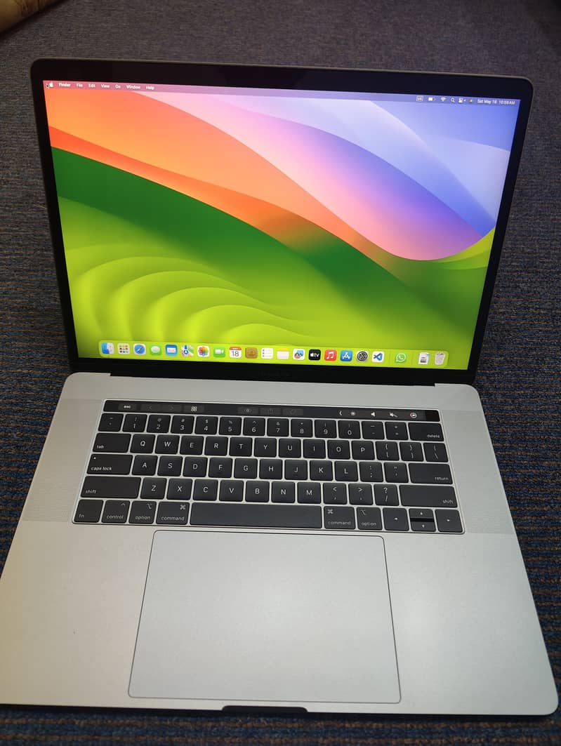MacBook pro 2019 - 15 Inch - space grey - 16/500 GB - Battery H 86% 4