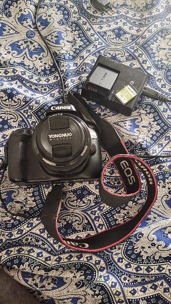 Canon 4000D with 18:55 or 50mm k lens k sth hai box bhi hai 4