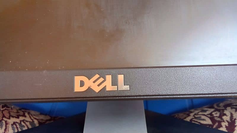 19 inch Dell monitor "Dell P1917S" 1