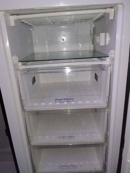 new freezer not use with droz urgent sell 5
